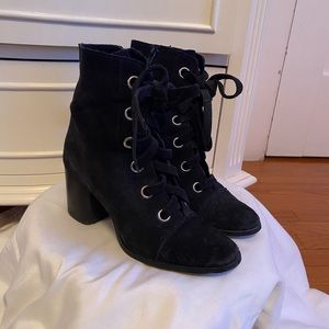 Steve Madden black lace up boots